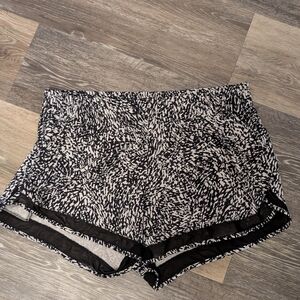 Athleta Black and White Mesh Run Racer Short